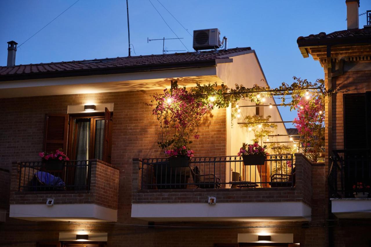 ホテル Battisti 56 Porto SantʼElpidio エクステリア 写真